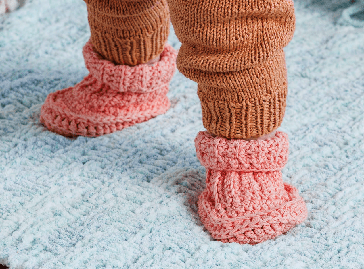 Free Cute Crochet Baby Booties Pattern