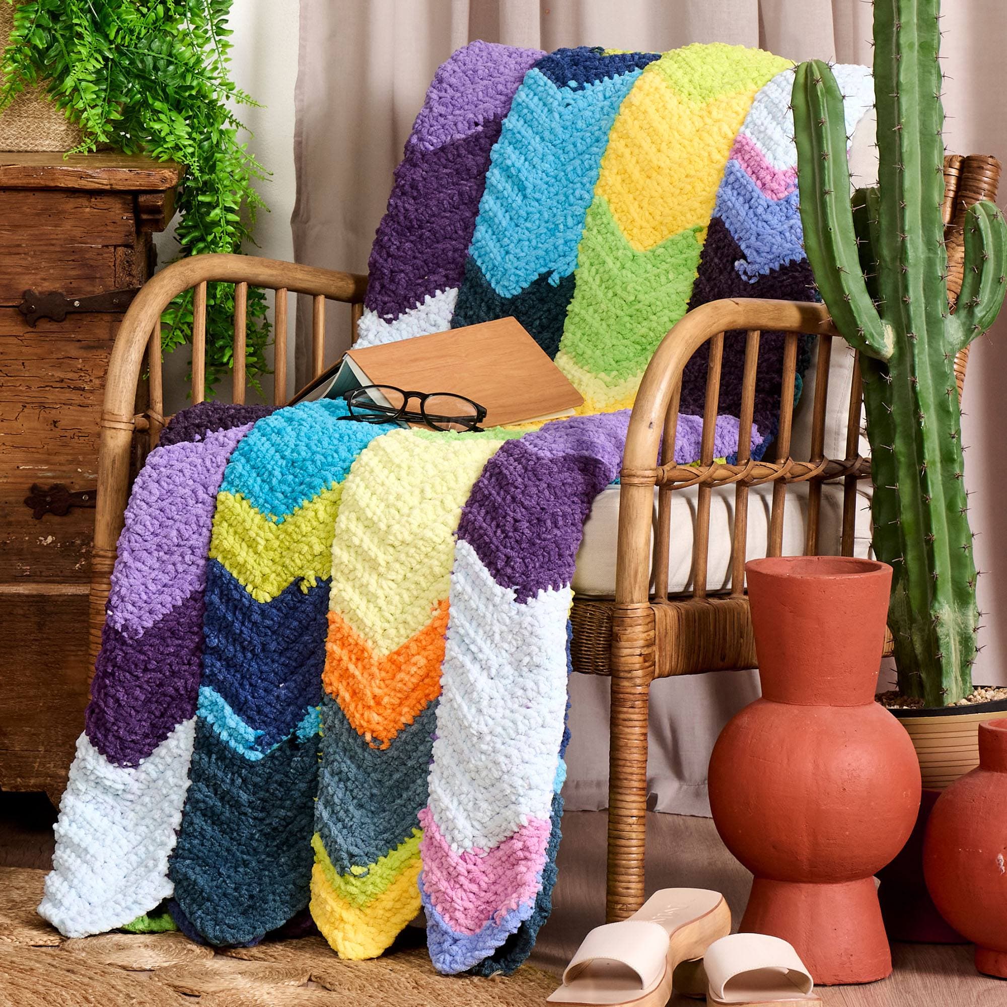 Free Crochet Chevron Blanket Pattern for Cozy Decor